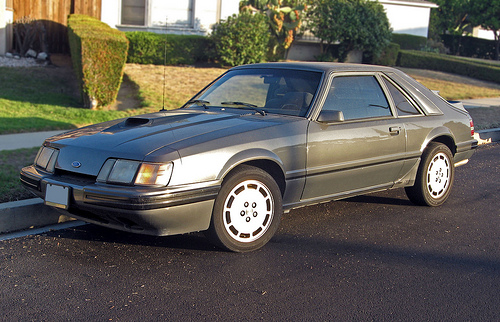 1986 Ford Mustang SVO front 3q
