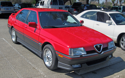 1991 Alfa Romeo 164S front 3q